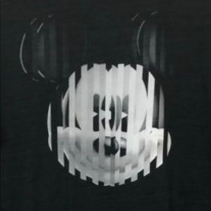 Men’s Mickey shirt